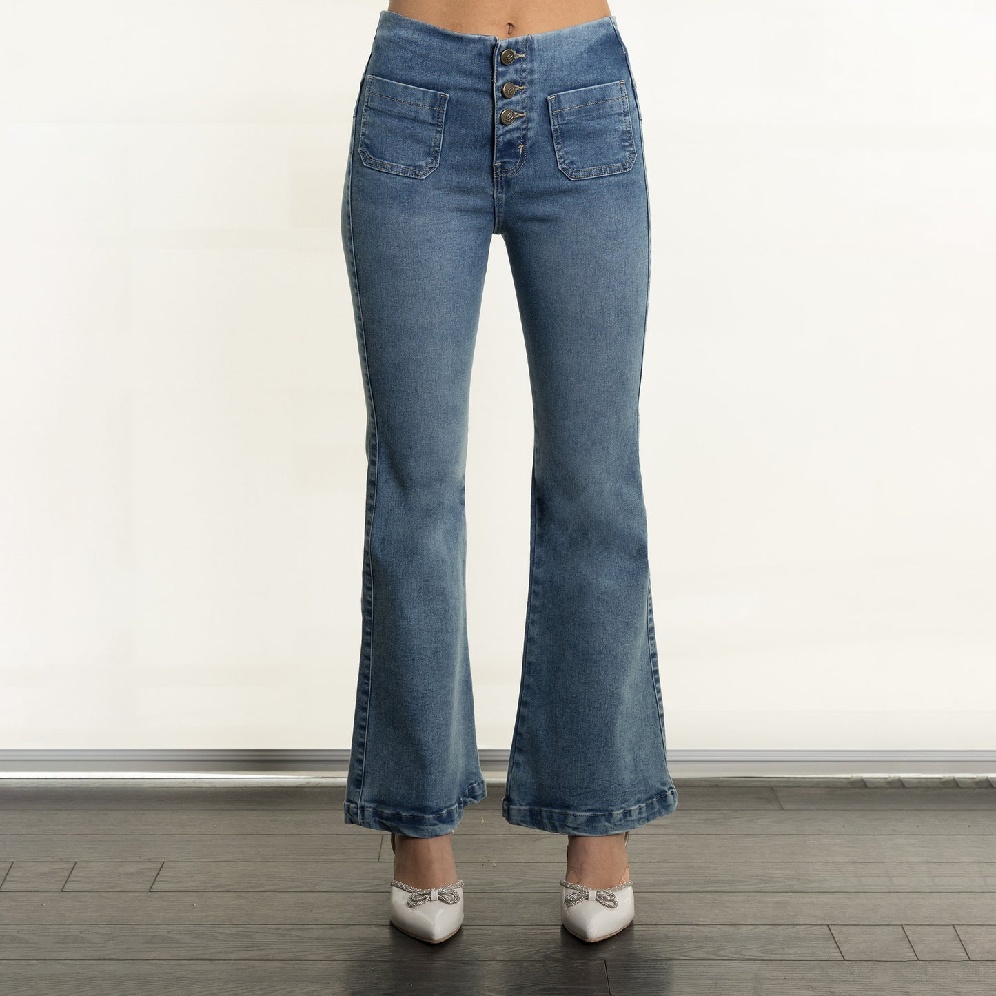 Pantalón denim flare DUBAI